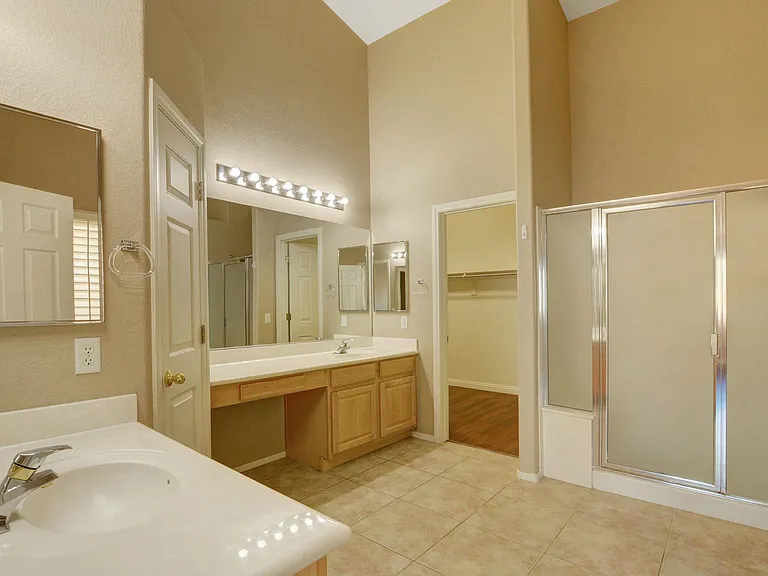11156 Dell Cliffs Ct — Photo 23