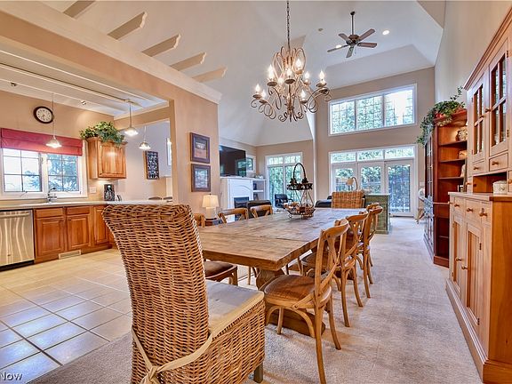 5th image of 11109 Caddie Ln