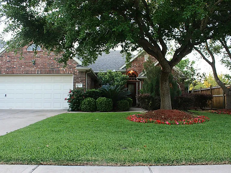 22502 Bristolwood Ct — Photo 1