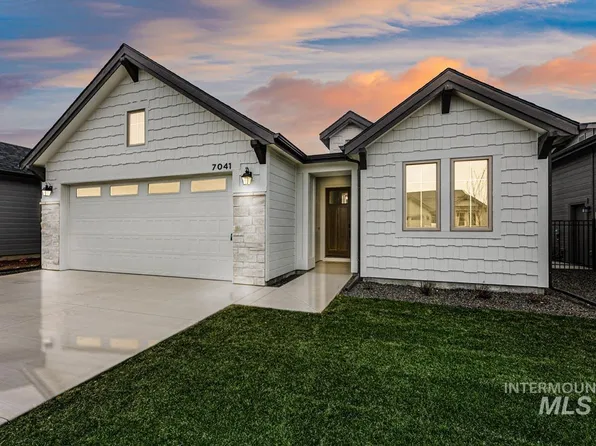 3603 E Cedarhurst Ln, Meridian, ID 83642