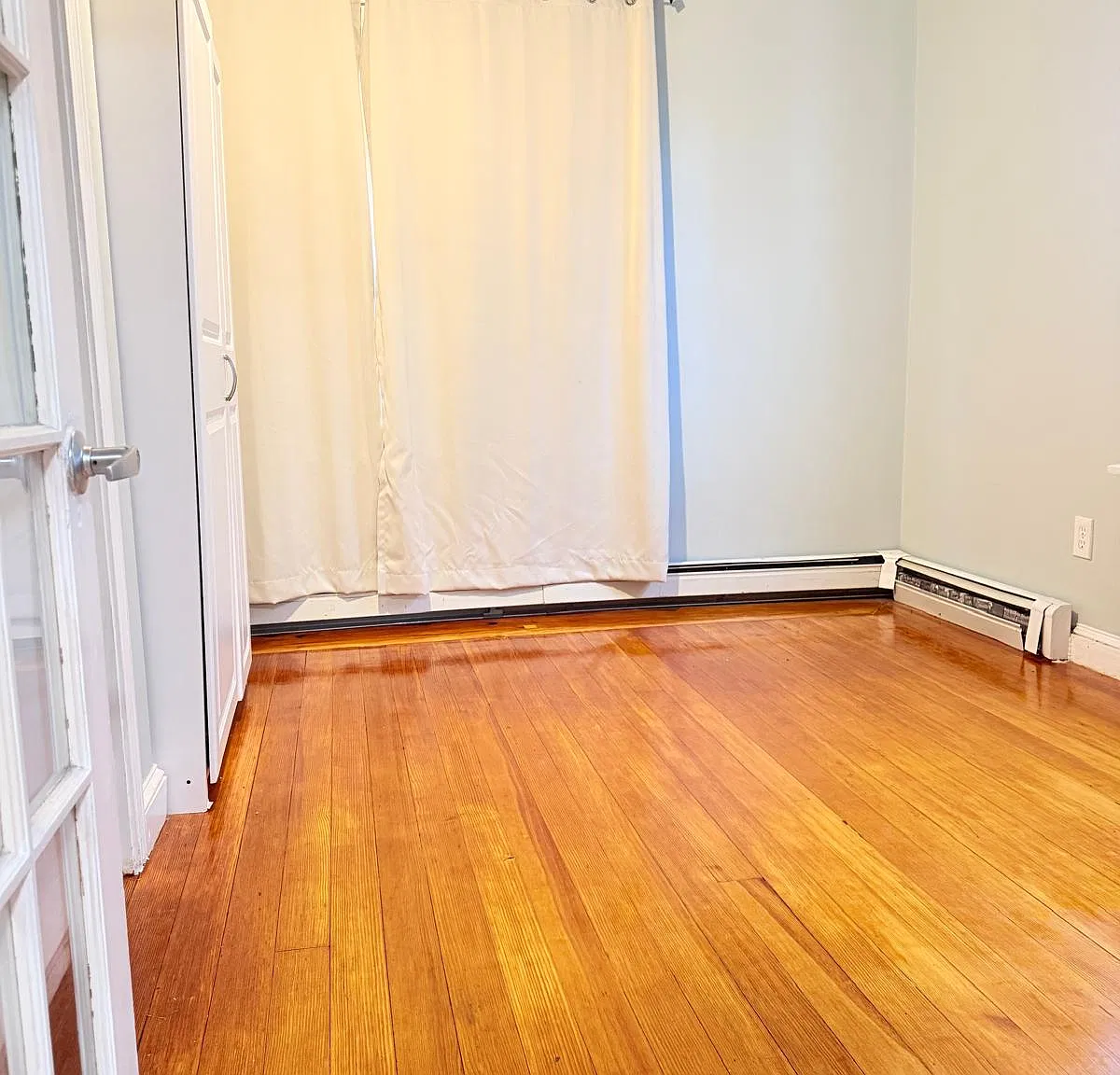 3 bed, 2.5 bath, $2,500 — Photo 4