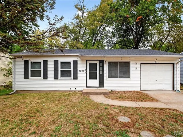 12321 Santa Maria Dr, Saint Louis, MO 63138