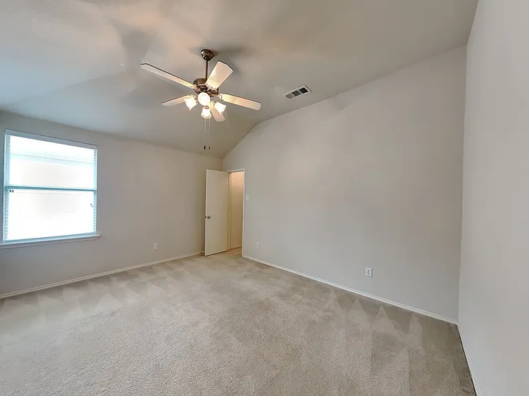 9045 Trail Blazer Dr — Photo 13