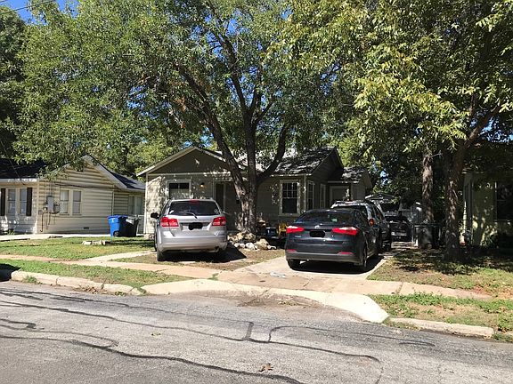 3rd image of 439 Jennings Ave