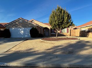 3619 Mount Lassen Ave, Rosamond, CA 93560