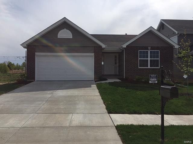 1st image of 2741 Cedar Grove Dr
