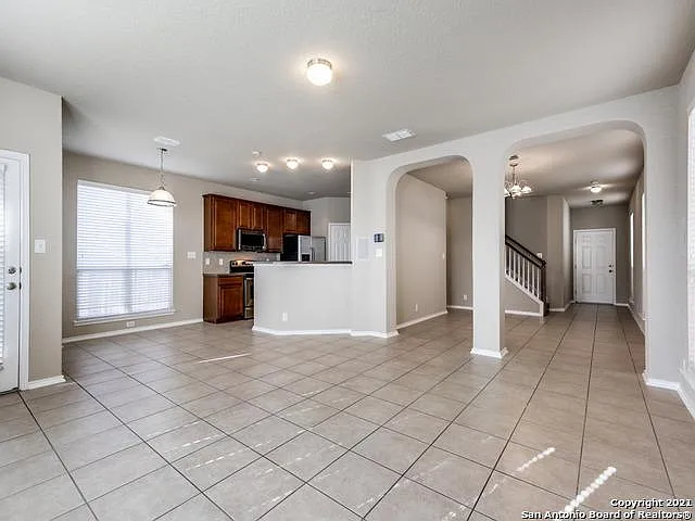 6912 Abbey Fls — Photo 12