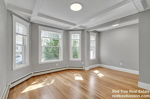 142 Sutherland Rd #U1 Photo 1
