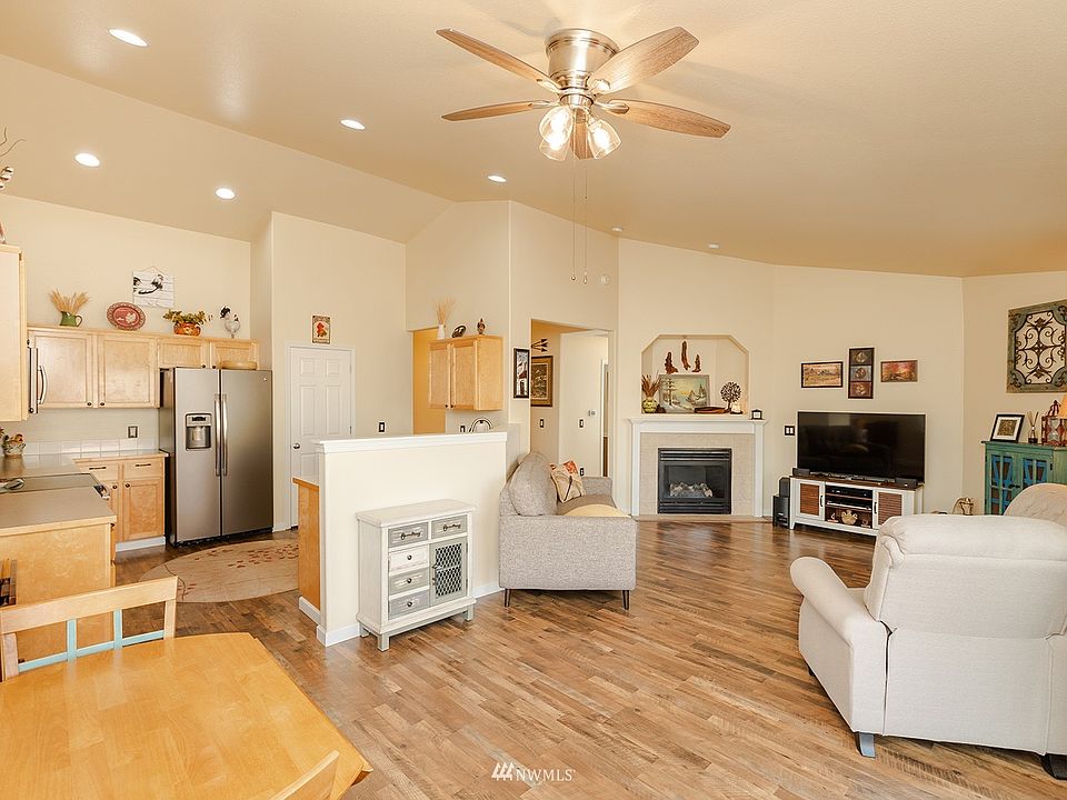 16663 Rainier View Drive SE, Yelm, WA 98597 Zillow