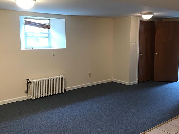 5th image of 218 Hyatt Ave