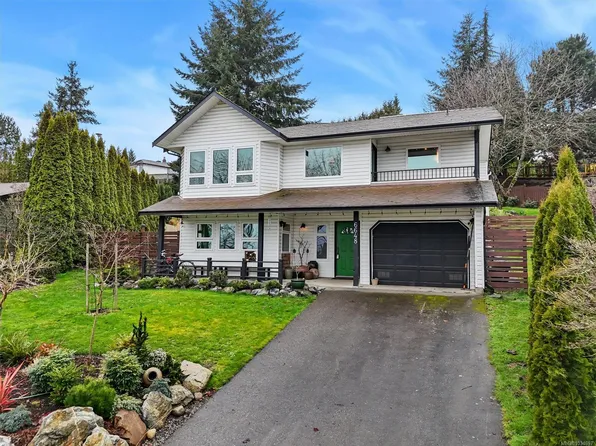 6648 Rey Rd, Central Saanich, BC V8Y 1V2