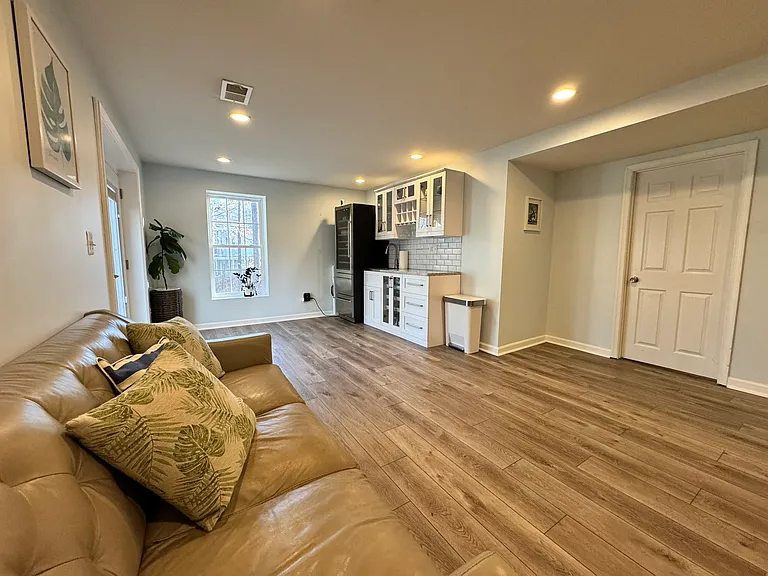 7404 Silent Willow Ct — Photo 13