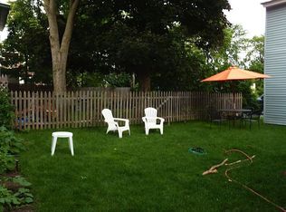 70 George St, Burlington, VT 05401