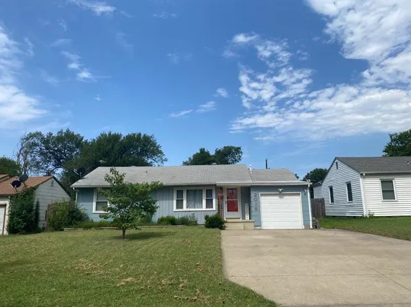 2016 Mary St, Ponca City, OK 74601