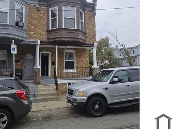 5554 Crowson St, Philadelphia, PA 19144
