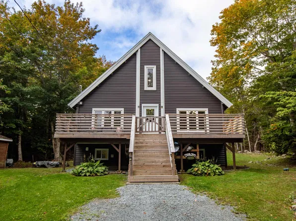 164 Myra Rd, Porters Lake, NS B3E 1G1