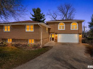 4304 S Arn Ct, Mapleton, IL 61547