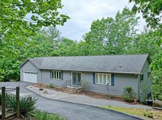 820 Lakeshore Terrace Rd, Hardy, VA 24101