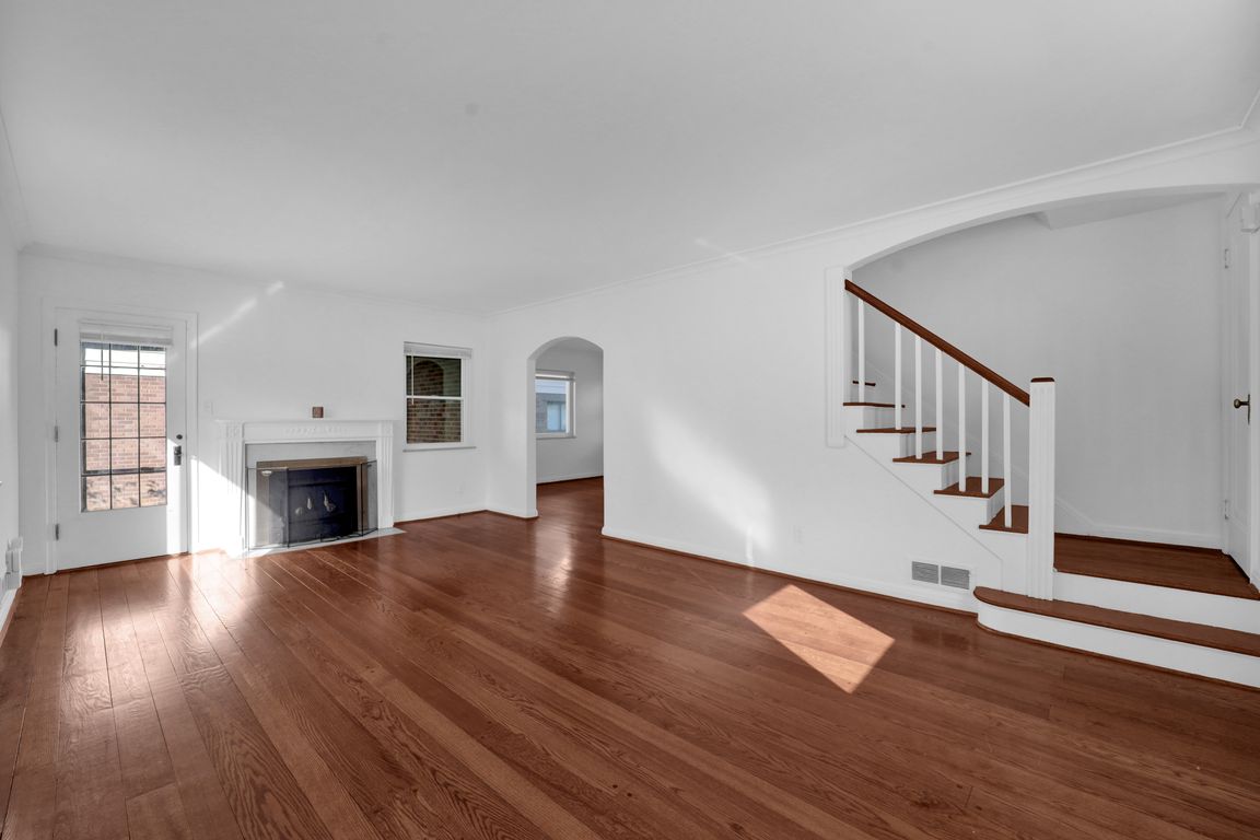 next background image