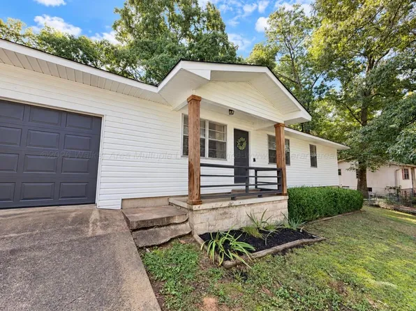 306 County Road 1272, Vinemont, AL 35179