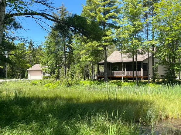 W9696 W Us Highway 2, Naubinway, MI 49762