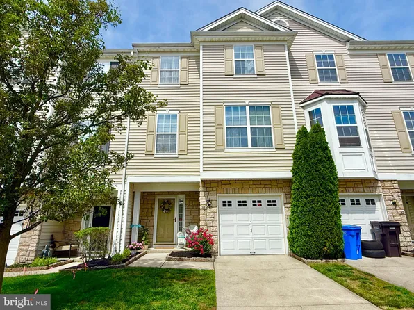 95 Oakridge Dr, Mount Royal, NJ 08061