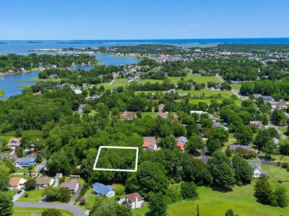 14 Hudson Ave, Ocean View, DE 19970