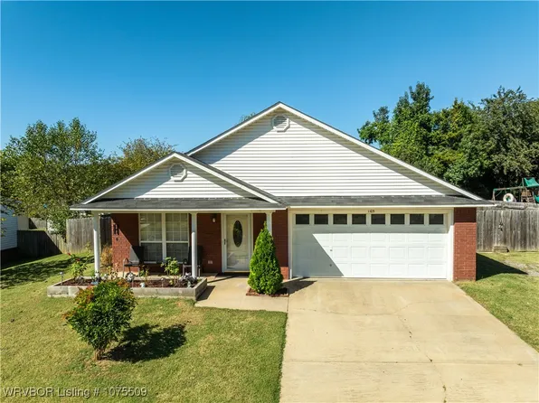 1103 12th Ter, Barling, AR 72923