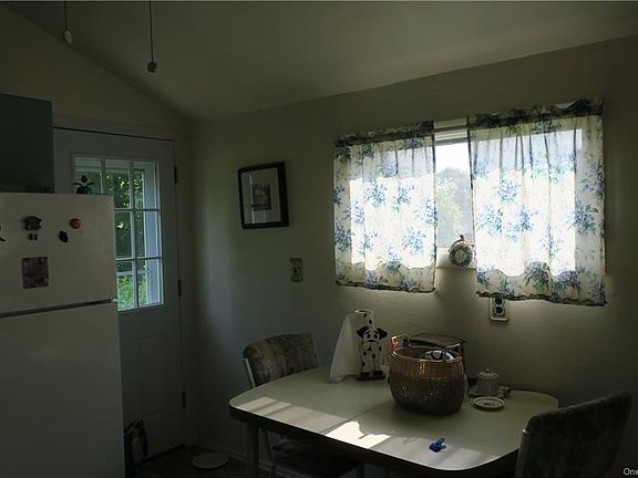 2nd image of 1 Neversink Dr