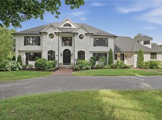 337 Rumstick Rd, Barrington, RI 02806