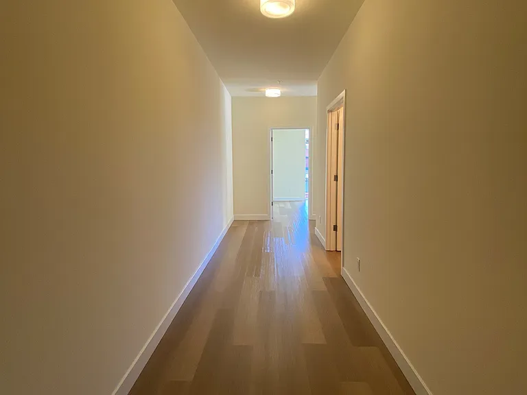 Library Place Apartments — Photo 121