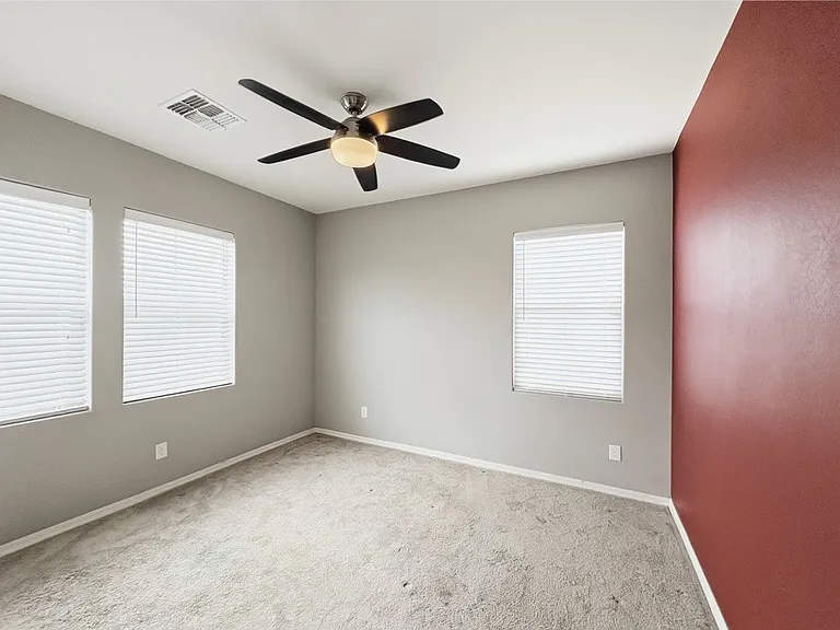 2345 W Gloria Ln — Photo 26