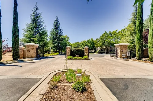 70 Chambord Way Photo 1 70 Chambord Way Photo 1