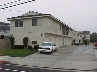 17591 Newland St APT 2, Huntington Beach, CA 92647