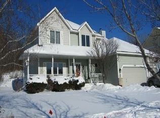 7169 135th St W, Apple Valley, MN 55124