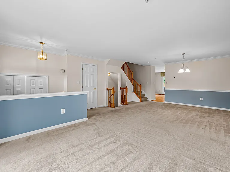 48 Winterberry Ct — Photo 5