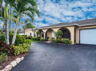 10356 SW 50th Ct, Cooper City, FL 33328