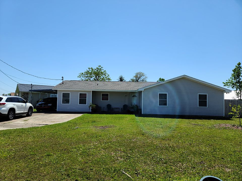 1st image of 501 Tammy St