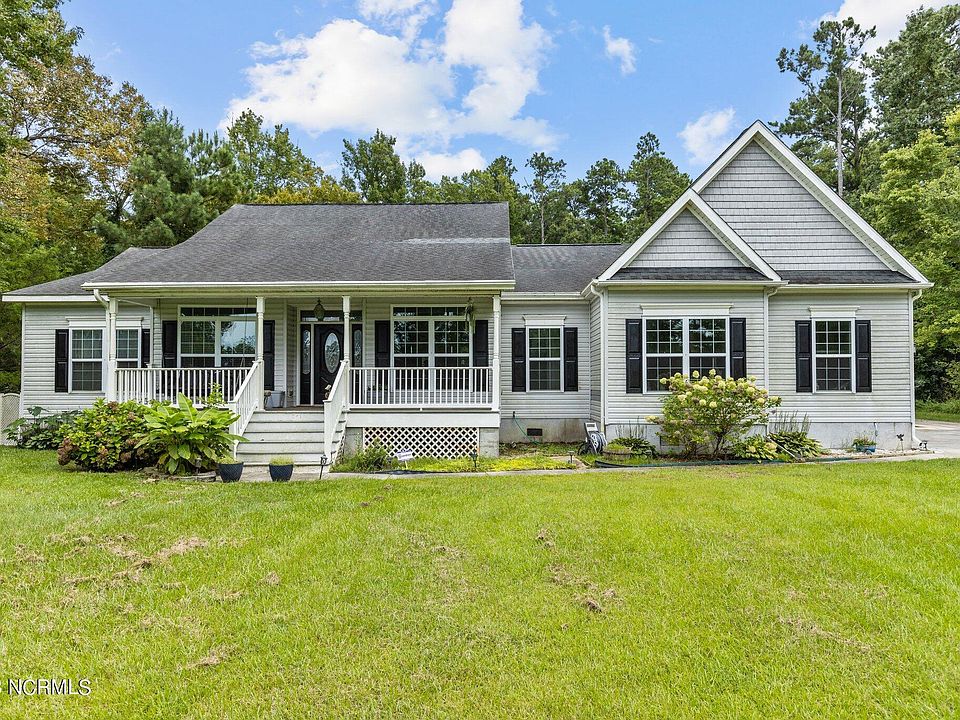 1st image of 219 Jonaquins Drive