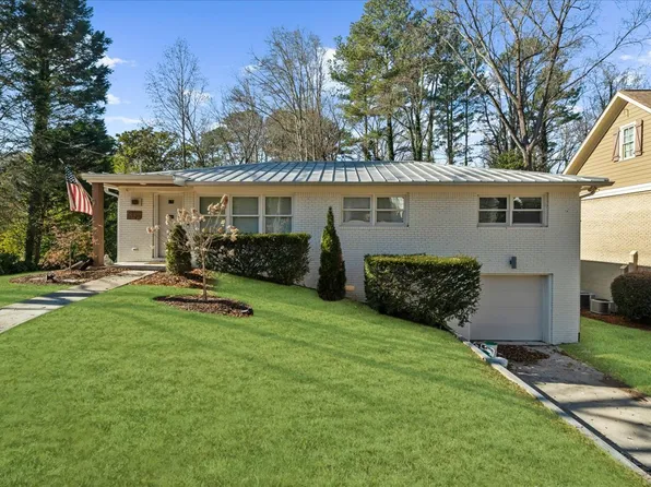 2420 Cove Cir, Atlanta, GA 30319
