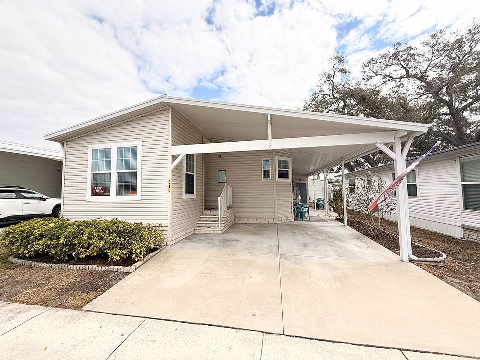 1st image of 510 Poinsettia Dr