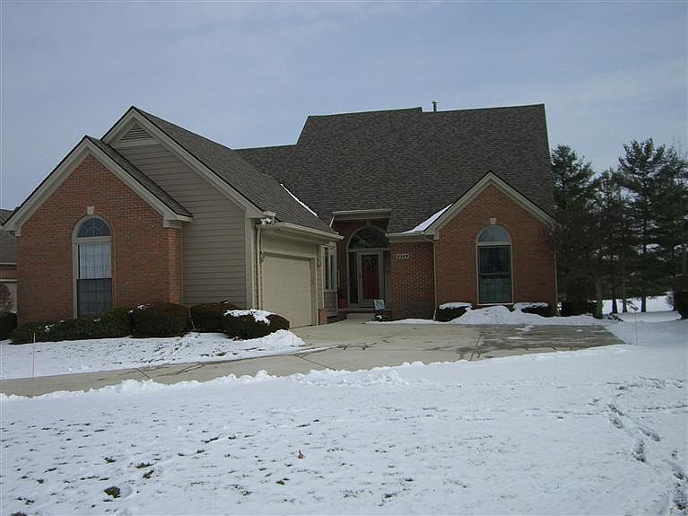 1st image of 4849 Doral Dr