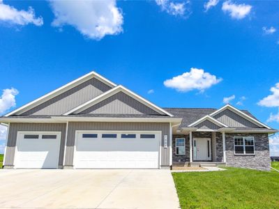 1600 Heartland St, Fairfax, IA, 52228