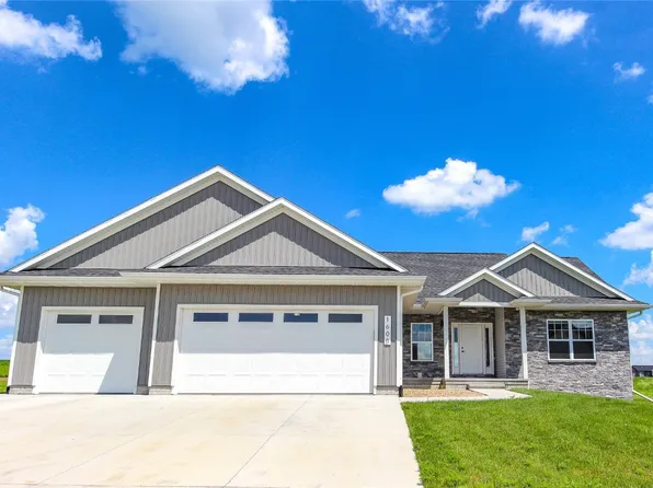 1600 Heartland St, Fairfax, IA 52228
