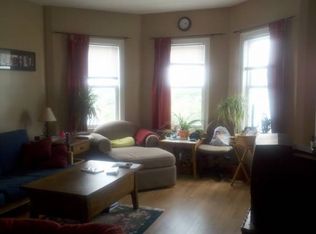 41 Woodbine St, Cranston, RI 02910