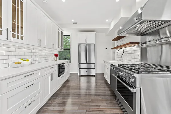 Sold by Corcoran | media 4