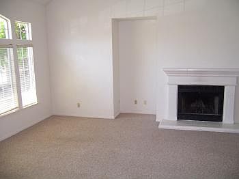 5th image of 1790 E Shea Dr