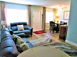 49 Woodland Dr APT 203, Vero Beach, FL 32962