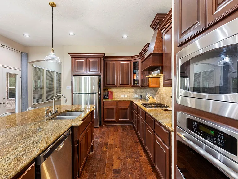 19 Driftdale Pl — Photo 21