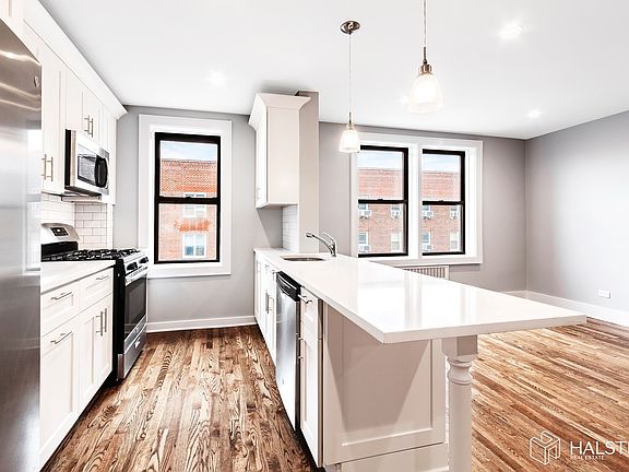 3rd image of 525 W 235th St APT 6D